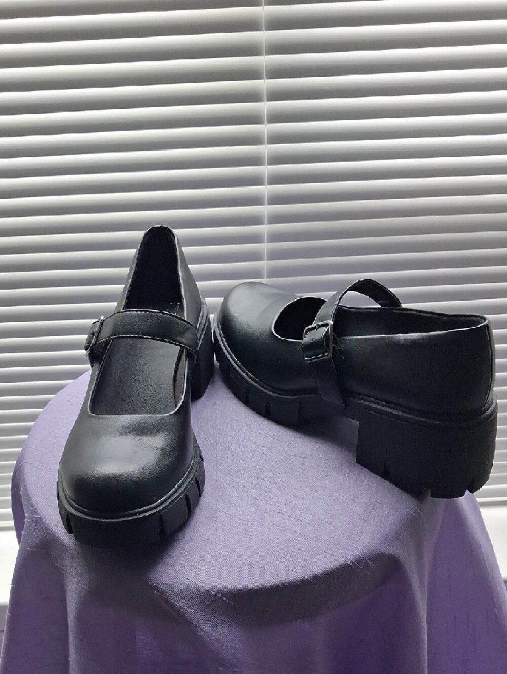 Classic Black Mary Jane Chunky Heel Shoes - Picture 2 of 3